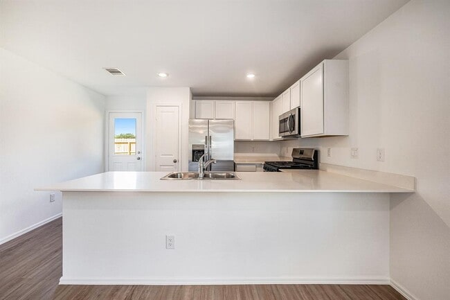 Building Photo - 1118 Millers Pass Dr