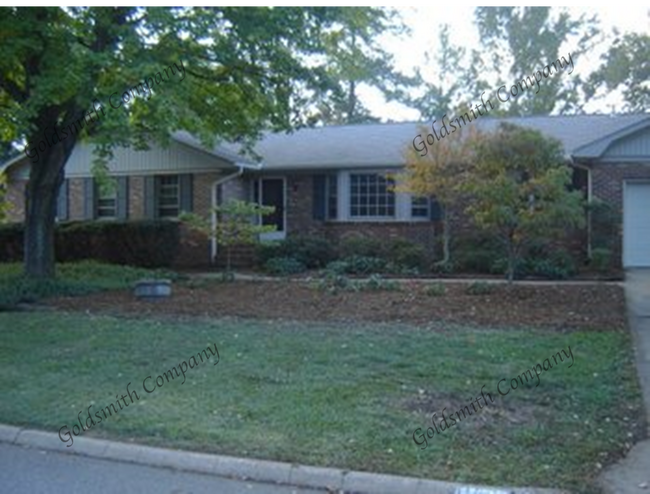 Primary Photo - 106 Gilder Creek Dr
