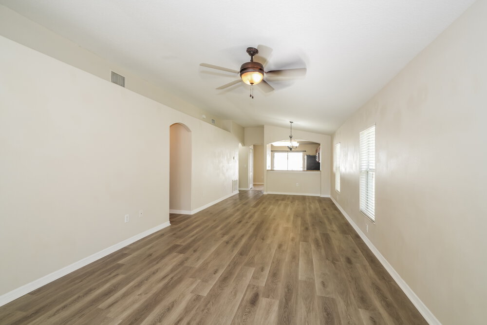 Building Photo - 15405 Quail Woods Pl