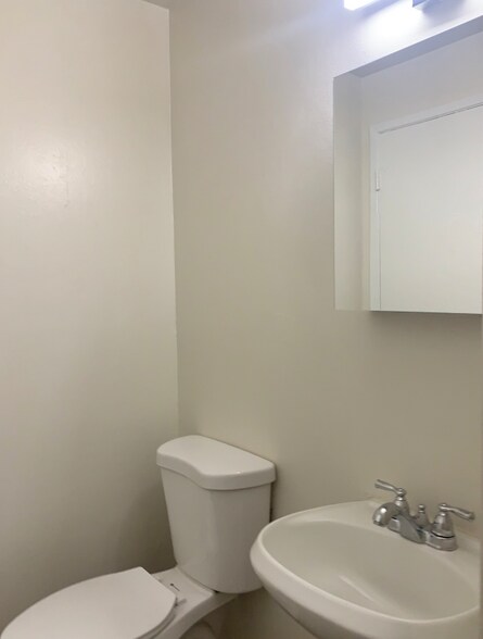 Building Photo - 20832 76th Ave W