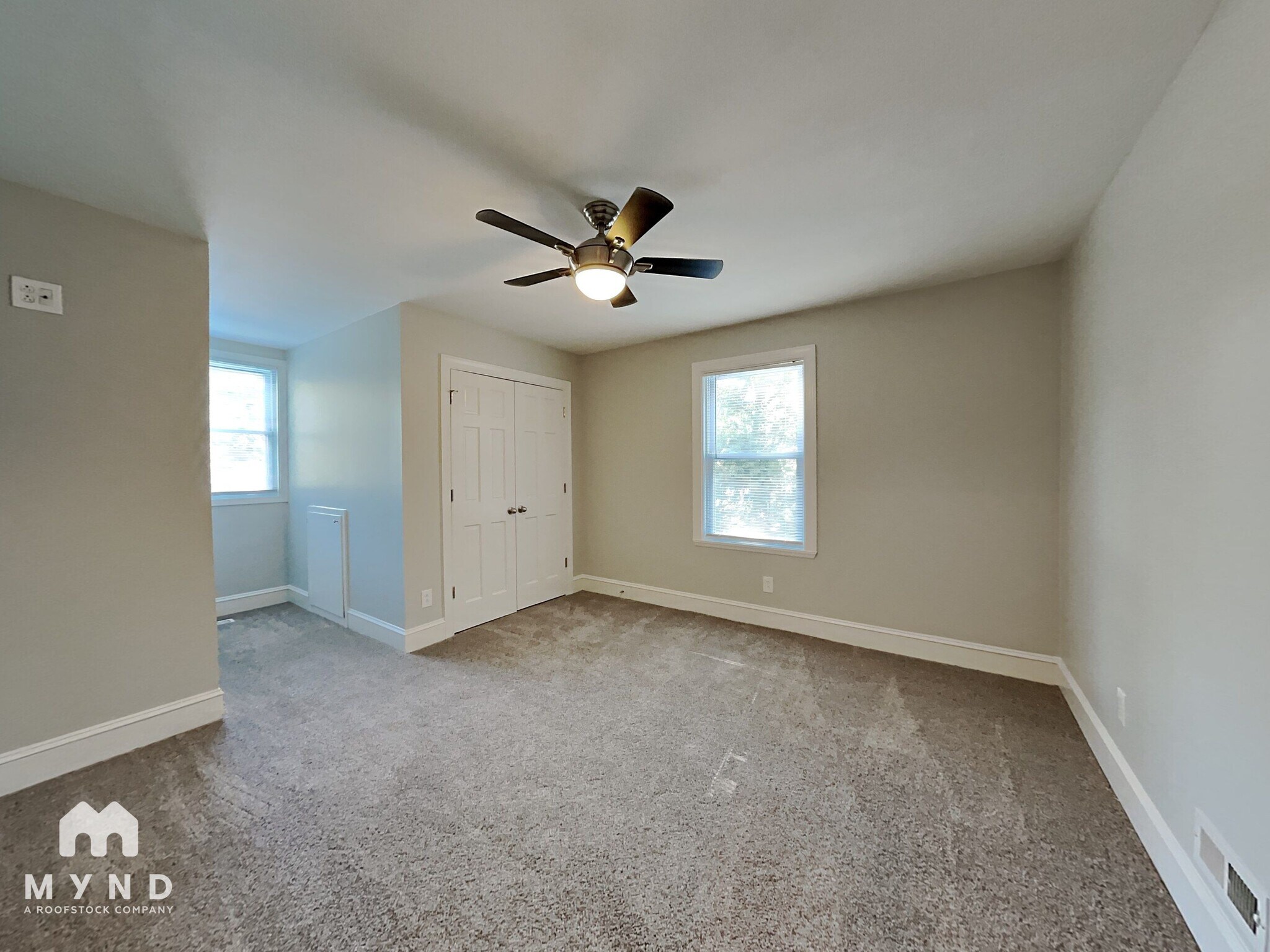 Building Photo - 1308 Hickory Hollow Ln