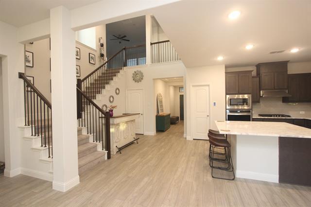 Building Photo - 3810 Honeycomb Holw