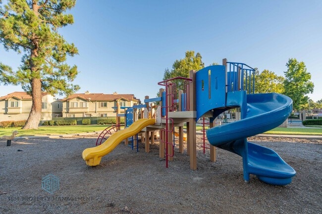Building Photo - 8407 Spring Desert Pl