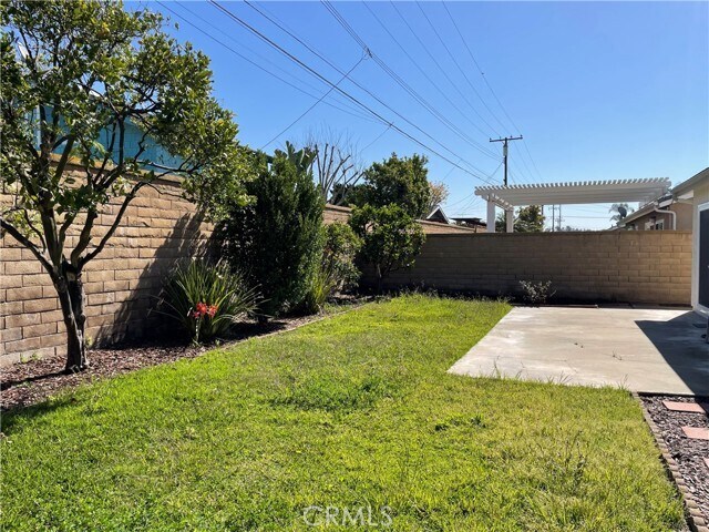 Building Photo - 6331 Balmoral Dr