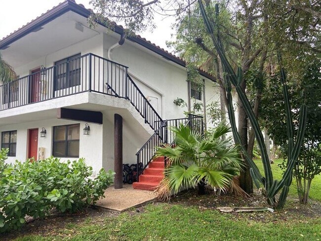 Building Photo - 1501 NW 13th St