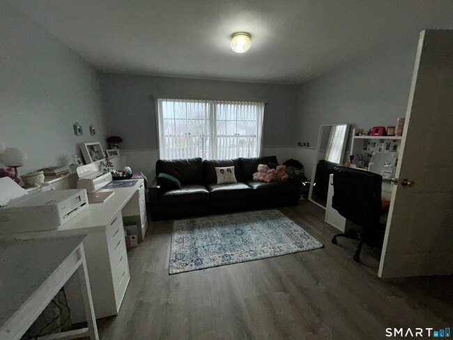 Building Photo - 39 Asia Cir