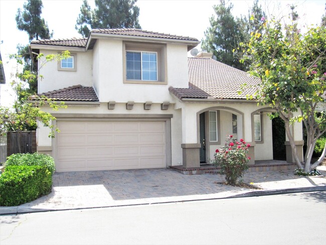 Primary Photo - Spacious and Well Maintained 4 Bedroom Hom...