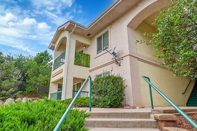 Building Photo - $1,550.00 - 2 Bedrooms, 2 Bathrooms, Duple...