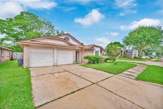Building Photo - 2955 High Plains Dr