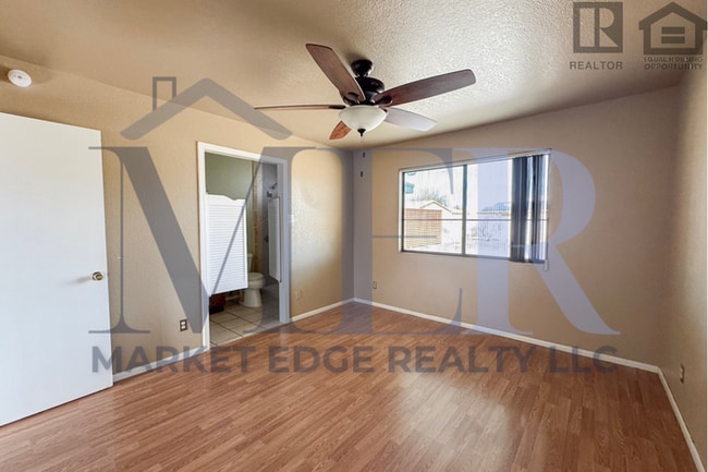 Building Photo - 2Bed/1.5Bath House in Arizona City! Ready for Immediate Move-In! -- RV GATE! NO HOA!