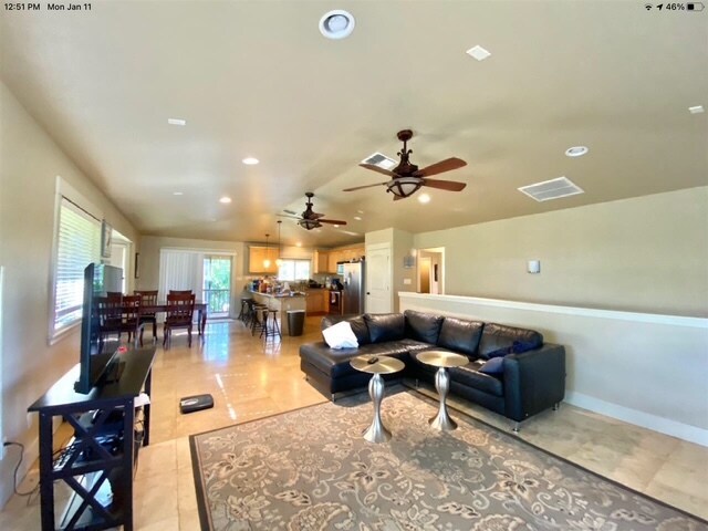 Building Photo - 76 Honuhula St