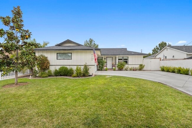 Building Photo - Open Concept 3 Bedroom, 2 Bath Craftsman H...