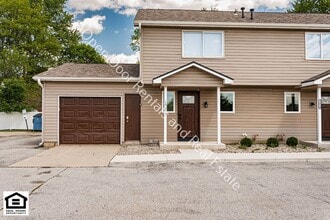 Building Photo - 15012 Tally Ho Dr