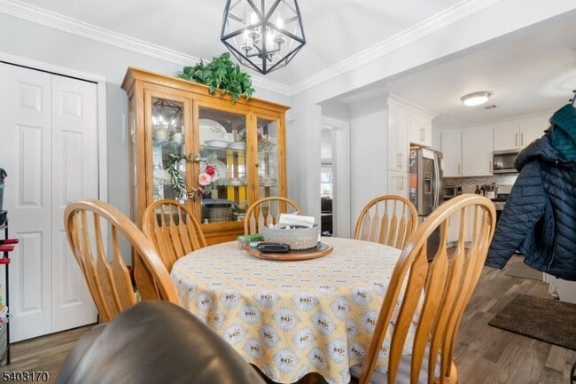 Building Photo - 49 Cliffside Trail