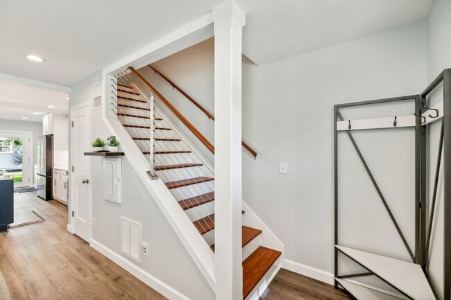 Building Photo - 111 Hanover St