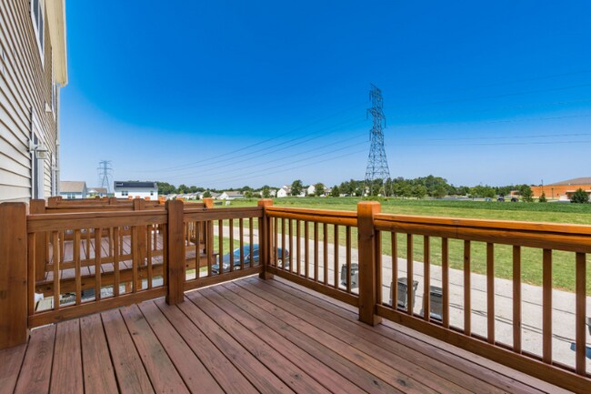 Building Photo - 280 Autumn Ridge Cir
