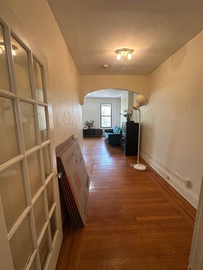 Building Photo - 267 8th St