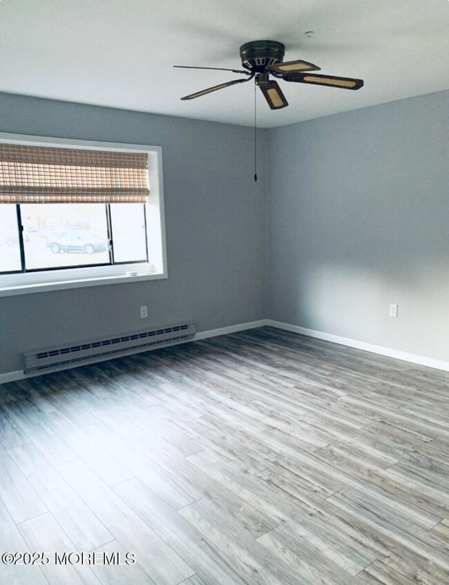 Building Photo - 104 Amberly Dr