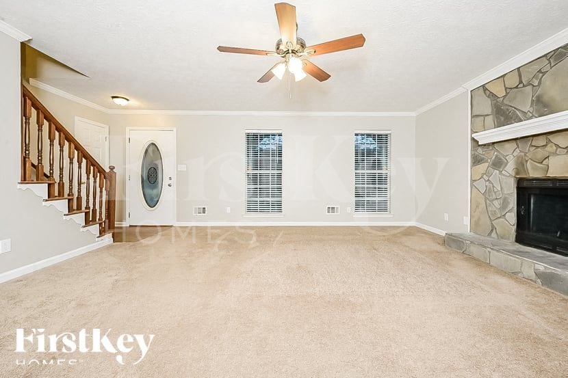 Building Photo - 210 Sharon Acres Ct