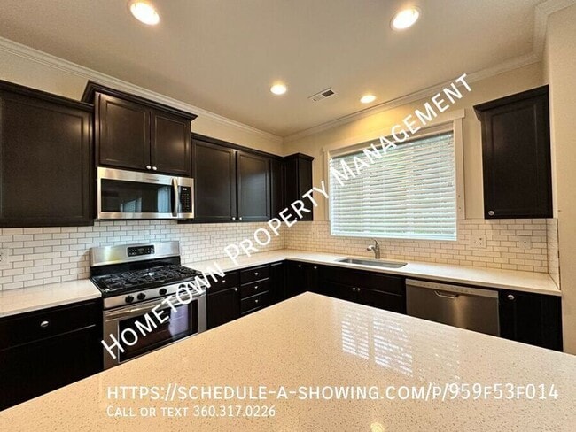 Building Photo - 2411 Burlwood St NE
