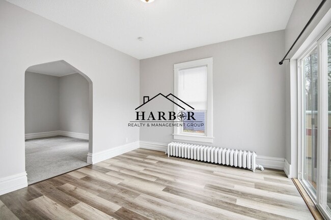 Building Photo - 401 3rd Ave SW