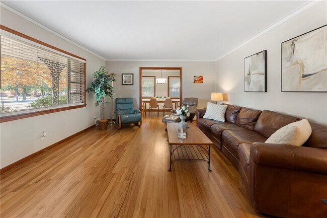 Building Photo - 5122 Lavista Rd