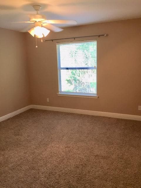 Building Photo - 2200 Hadleigh Hills Ct