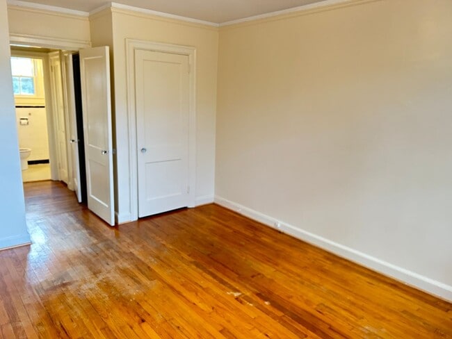 Building Photo - Charming 1-Bedroom Unit is Historic Wilmin...