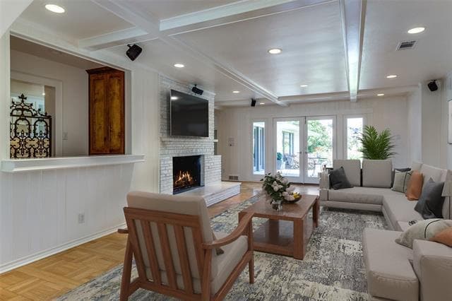 Building Photo - 7127 Brookshire Cir