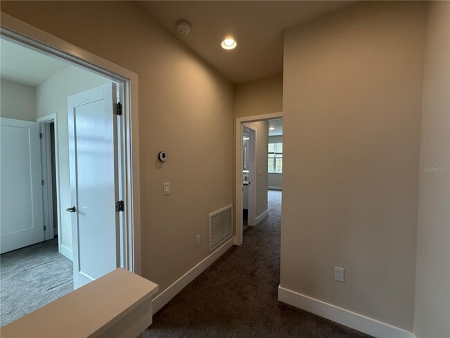 Building Photo - 17529 Hidden Forest Dr