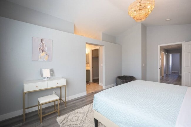 Building Photo - 8322 Montgomery St