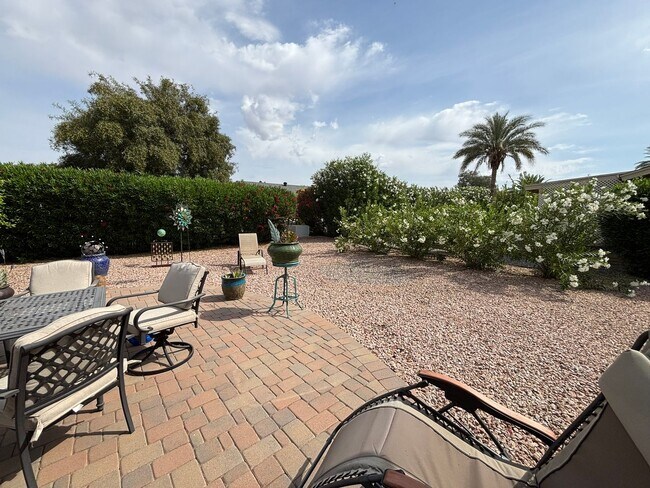Building Photo - Enjoy this cozy 2 Bedroom, 1.75 Bathrooms, 1.5 Car Garage home in Premier Active Adult Resort Sty...
