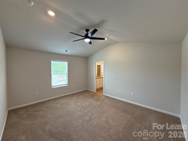 Building Photo - 6225 Lowe Ln