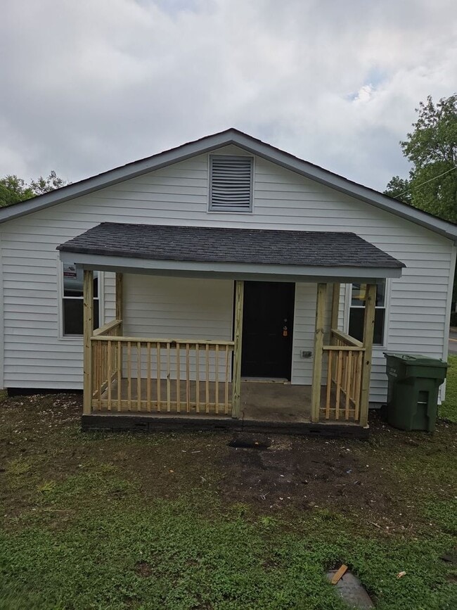 Building Photo - 201 N Gregory St