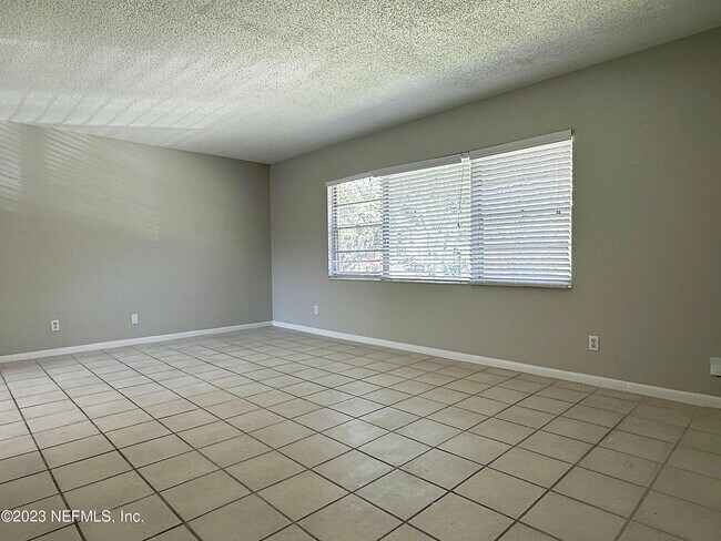 Building Photo - 4390 Herschel St
