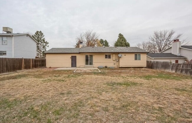 Building Photo - 15546 E Louisiana Ave