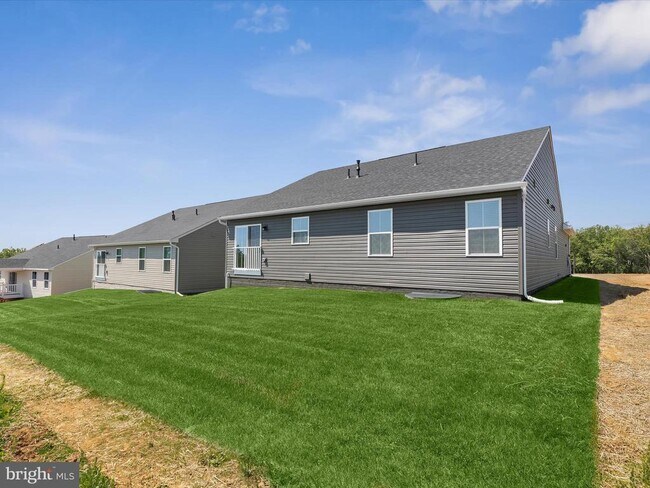 Building Photo - 4738 Naples Ave