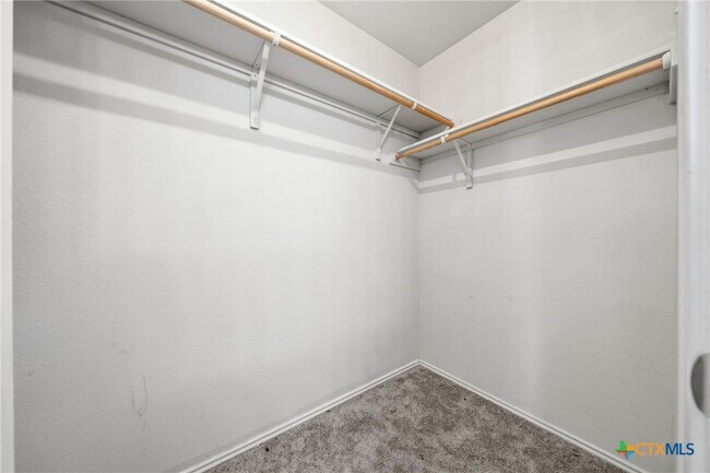 Building Photo - 9611 Fratelli Court