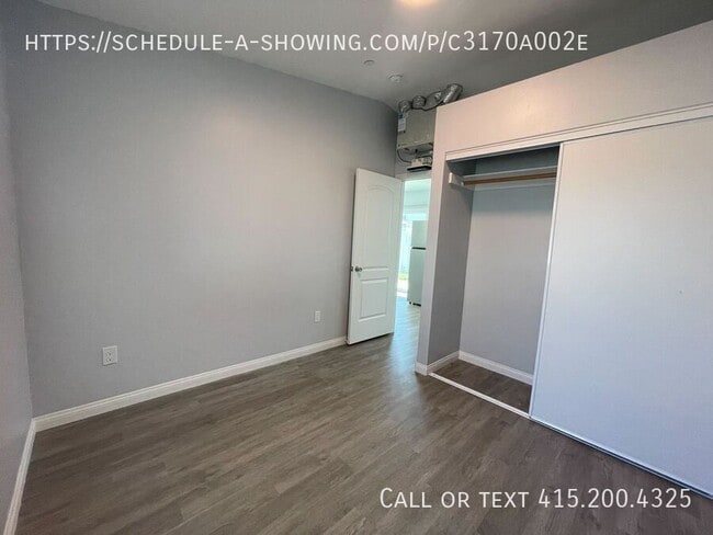Building Photo - 1077 Greenfield Dr