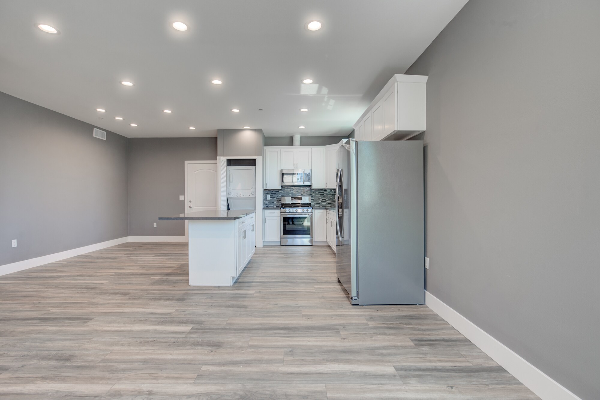 Building Photo - 3626 Cimarron St