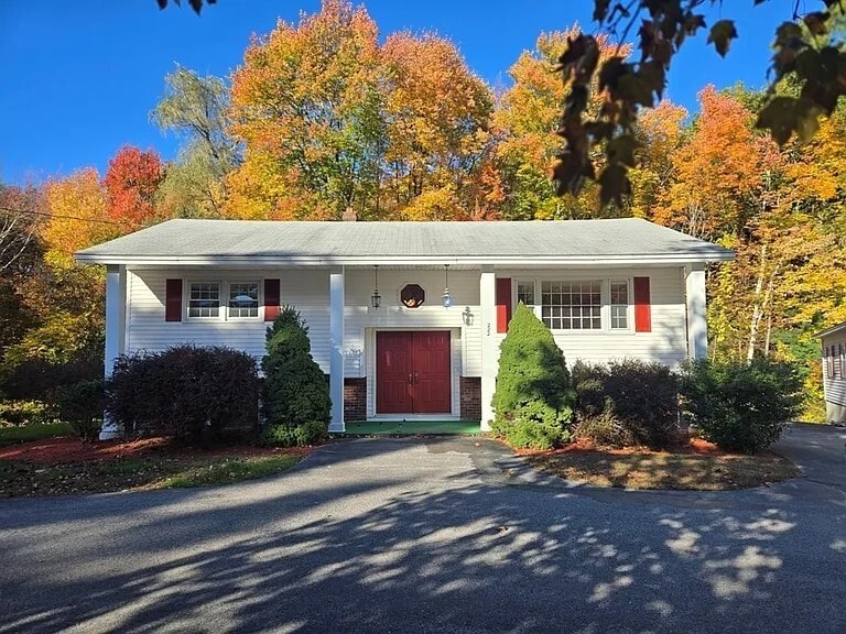 Building Photo - 222 Primrose Hill Rd