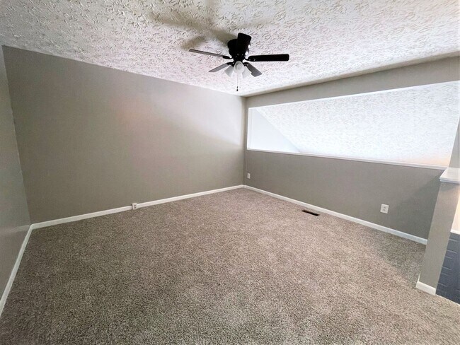 Building Photo - Townhome for Rent in West Knoxville-1 Bedroom