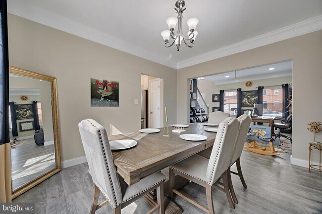 Building Photo - 17304 Summerwood Ln