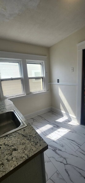 empty eating eating area - 2041 Elbur Ave