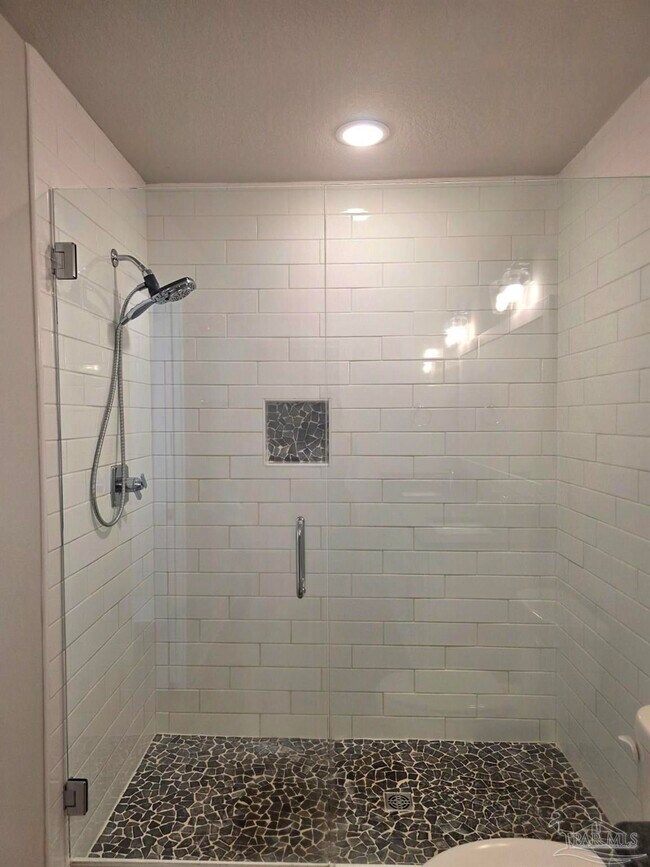 Building Photo - 248 N De Villiers St