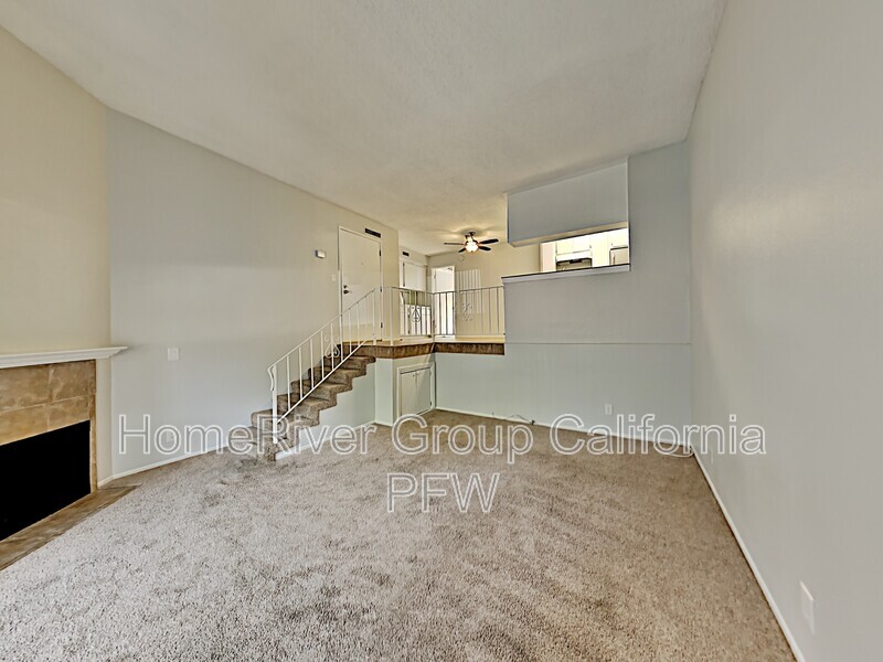 Building Photo - 5500 Lindley Ave