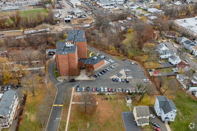 Building Photo - John Prete Apartments