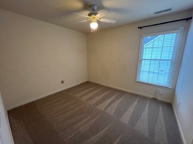 Building Photo - 1304 Groveland Trl
