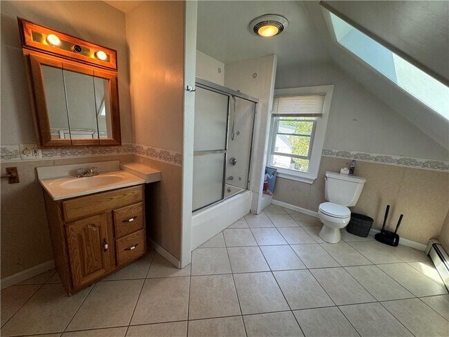 Building Photo - 60 Berkeley Ave