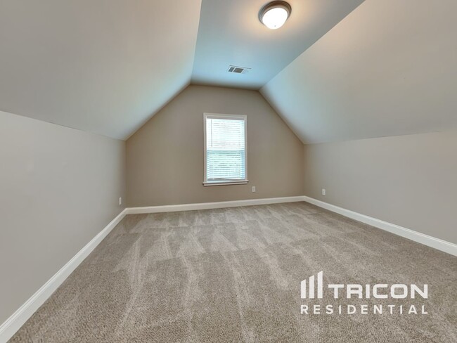 Building Photo - 7841 Melanie Dr